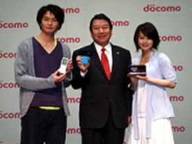 NTTドコモ携帯電話2010年夏モデル--コラボモデルとスマートフォンを強化