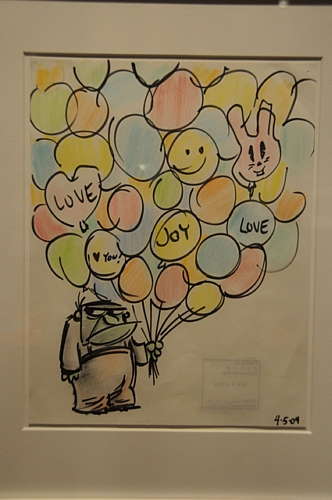 　この「Balloonman Carl」は、2009年の「カールじいさんの空飛ぶ家」用に同作品監督のPete Docter氏が鉛筆とマーカーで描いたもの。