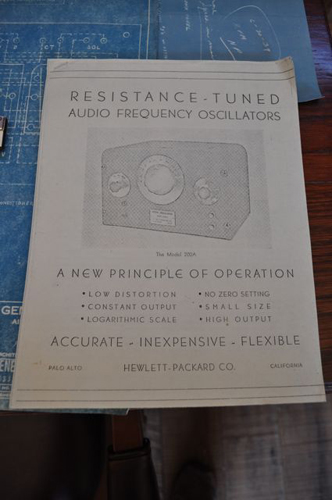 　HP初のオーディオ発振器のカタログのコピー。HPのアーカイブに保管されている。