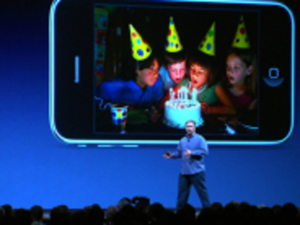 ビデオ：「iPhone 3G S」登場--高機能、高速化された新モデル