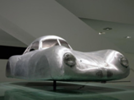 フォトレポート：「ポルシェミュージアム」--60年分の名車を展示