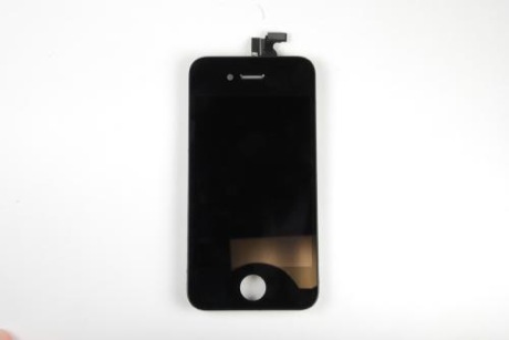 　iPhone 4のフロントパネルアセンブリには、デジタイザ、ディスプレイ、LEDバックライトがある。