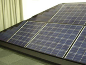 シャープ、新設計の住宅用太陽光発電システムを発表--補助金制度も追い風に