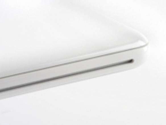 アップルの「MacBook」2009年秋モデル--実機レポート