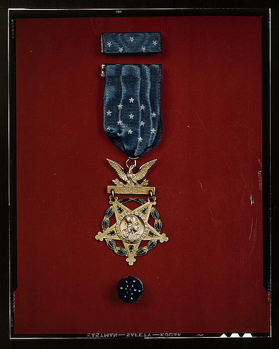 　1941〜1945年の間に撮影された米国名誉勲章の写真。