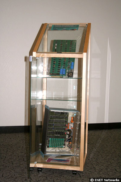 　最初のApple I。カリフォルニア州マウンテンビューにあるComputer History Museumで展示されている。