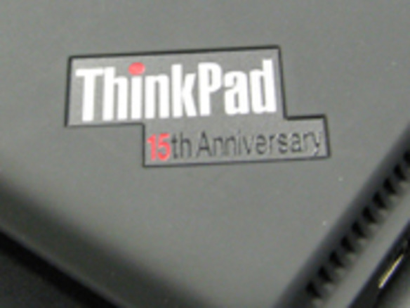 フォトレポート：レノボ・ジャパン、ThinkPad 15周年記念モデルを展示。あの“バタフライ”も