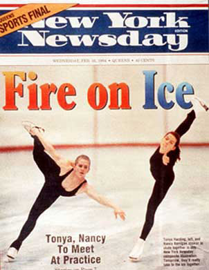 　アイススケートのオリンピック選手Tonya Harding氏とNancy Kerrigan氏のデジタル合成写真は1994年2月にNew York Newsday紙の表紙に登場した。この写真ではライバル同士が練習をともにしているように見える。これはHarding氏の夫の知人がKerrigan氏を襲い、怪我を負わせた直後に掲載された。この写真のキャプションは次のとおり：「Tonya Harding氏（左）とNancy Kerrigan氏は、このNew York Newsday紙による合成写真のなかでは一緒にスケートしているようにみえる。明日、2人は実際にスケートリンクをともにする予定だ」