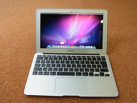 　セットアップが完了した状態。美しいMacBook Air。