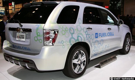 　GMの水素燃料電池車「Hydrogen Equinox」もNew York International Auto Showで披露された。GMはHydrogen Equinoxや、先に紹介したモデルなどで、これまでの同社に対するイメージを変えようとしている。
