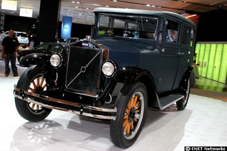 　Volvoは、アンティークモデルの自動車も展示した。