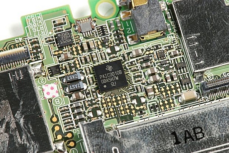 　Texas Instrumentsの「PAIC3010B」。