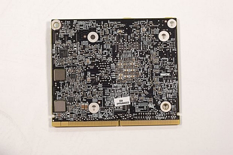 　AMDの「Radeon HD 6770M」GPUの裏面。