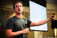 Facebookの新しいビデオチャット機能を紹介するCEOのMark Zuckerberg氏