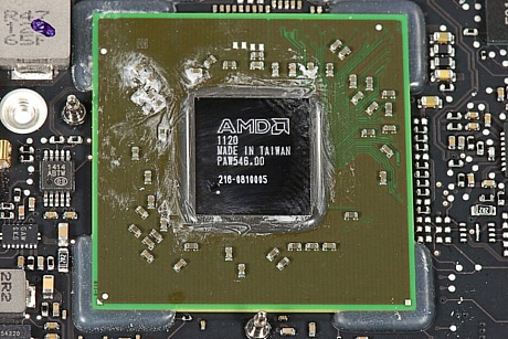 　AMDのAMD Radeon HD 6630Mグラフィックスプロセッサ。