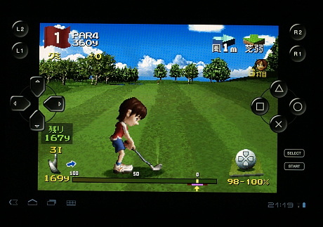 プリセットされたゲームソフト「みんなのGOLF 2」(C)1999 Sony Computer Entertainment Inc.。操作ボタンは、画面の左右に表示される
