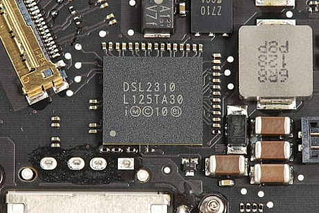 　Intelの「DSL2310」。