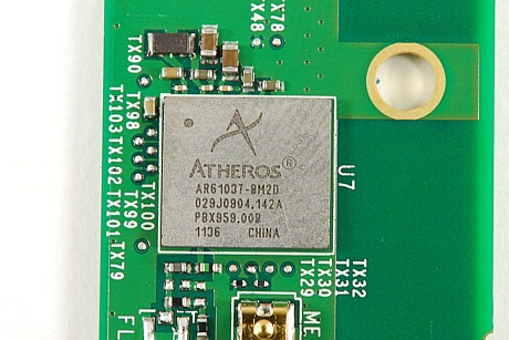 　Qualcomm Atherosの「AR6103」Wi-Fiパッケージ（「AR6103T-BM2D」）。