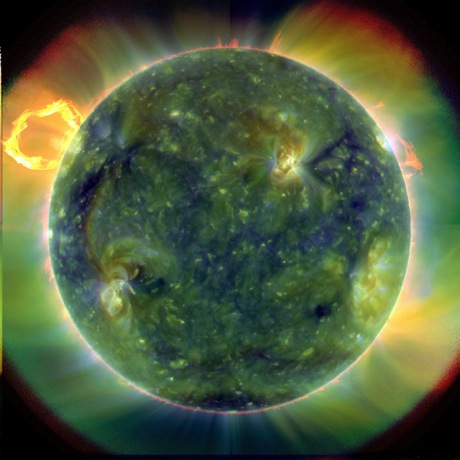 　この疑似色写真は、2010年3月30日にNASAのSolar Dynamics Observatoryが撮影した太陽だ。