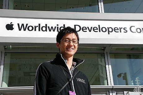 「WWDCの熱気を感じにきました。セッションだけでなくたくさんの開発者の皆さんにお会いできるのもとても刺激的です」と、和田純平氏（ソネル）。
