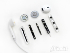 アップル新型イヤフォン「EarPods」、iFixitが分解--新しい設計を分析