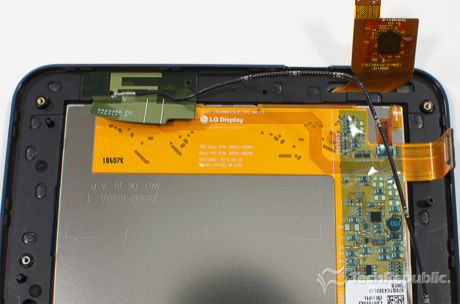 　LG Electronicsの「LD070WX3-SL01」ディスプレイ。