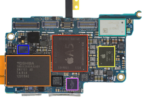 Appleの新しいiPod touchは、AppleのA5デュアルコアプロセッサに加え、Cirrus Logic、東芝、村田製作所、Broadcom、STMicroなどのコンポーネントを搭載している。