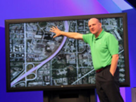 「Windows 8」販売数、400万本を達成--MSバルマーCEO、Buildカンファレンスで発表