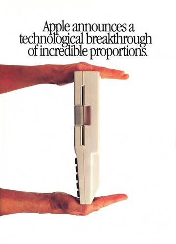 「Apple IIc」の広告（1983年のPersonal Computing Magazineに掲載）
