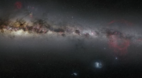 　ヨーロッパ南天天文台（ESO）は先般、かつてないほど美しい、生まれたばかりの星の画像をいくつか公開した。この観測では、チリにあるESOのアタカマ大型ミリ波サブミリ波干渉計（ALMA）が使用され、この星から噴き出す物質が以前測定されていたよりもはるかに速く移動していることが明らかになった。

　この写真は南天の銀河系を写したものだ。ほ座の中には、暗黒星雲と若い星が多数存在する領域があり、その中にあるのがハービッグ・ハロー天体HH 46/47だ。