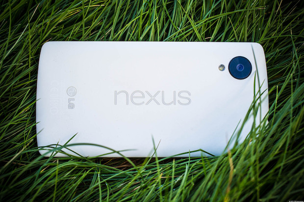 価格の安さと、Android 4.4というOS、一流の仕様によってNexus 5はNexusブランドの名声を高めるのに一役買っている。