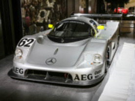 ル・マン24時間レース--過去のレースカーをジュネーブモーターショーの展示で見る