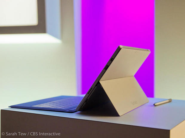 　米国時間5月21日より、Microsoftの最新タブレット「Surface Pro 3」の先行予約受付が始まる。開始価格は799ドルだ。本記事では、米CNET記者が同製品の実機に初めて触れた印象をフォトレポートとしてお届けする。