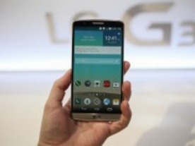 LG、新端末「LG G3」を発表--5.5インチ高解像度画面やレーザーオートフォーカス搭載