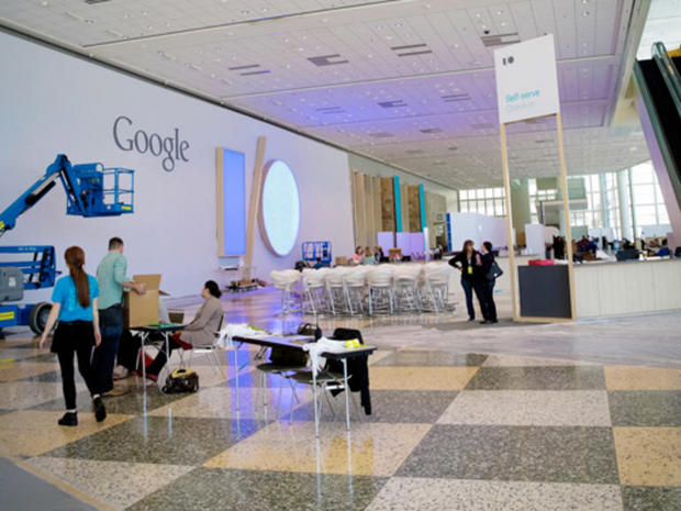 　今週に入ってGoogle I/Oの準備が進む会場。多数の開発者が来場し、Googleが今後予定していることを知ることになる。