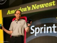 Sprint、T-Mobile買収を断念か--CEO交代の報道も
