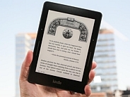 アマゾンの新電子書籍リーダー「Kindle Voyage」を写真で見る