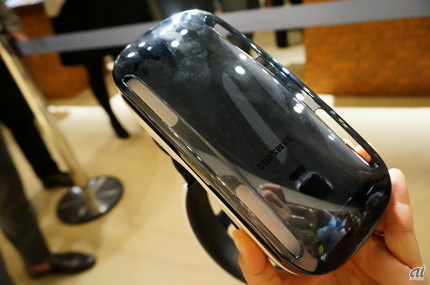 　このほか、日本では発売が未定となっているGear VRも体験できた。この中には「GALAXY Note 4」が入っている。
