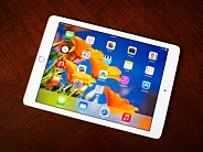 「iPad Air 2」を写真でチェック--使用感やデザイン、機能など