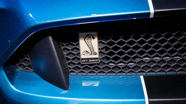 　Shelby GT350Rは2015年に発売されるが、価格は明らかになっていない。