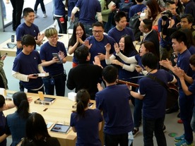 「iPhone」売上高、大中華圏で好調--アップル第2四半期決算