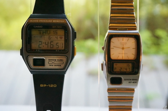 　腕時計型の血圧計「BP-100」（1992年）。価格は1万9000円。