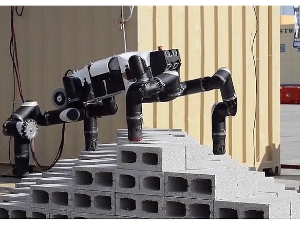 災害救助用の4脚ロボット「RoboSimian」、DARPA主催のコンテストに登場