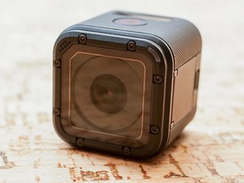 GoPro「HERO4 Session」レビュー（前編）--小型軽量化した防水アクションカメラ