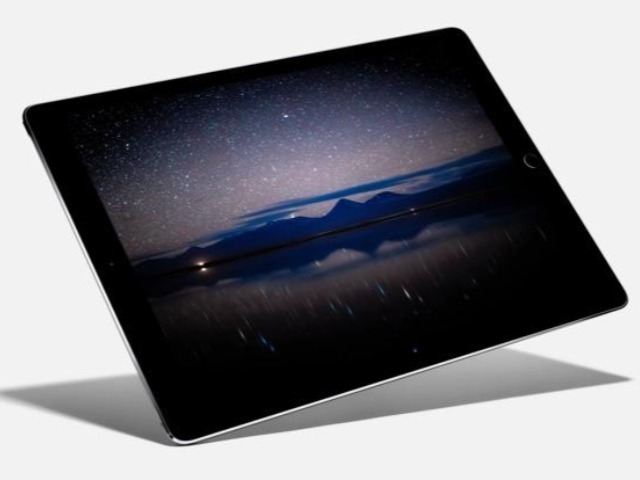 アップルのクックCEO：「なぜ今さらPCを買う？」–「iPad Pro」発売イベントで