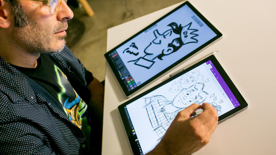 Surface Pro 4とSurface Bookで作業する漫画家のDan Parent氏