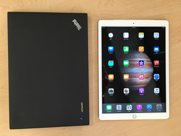 　iPad ProとLenovoの「Carbon X1」。