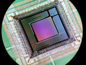 「D-Wave 2X」量子コンピュータは1億倍以上高速--グーグルが研究結果を発表