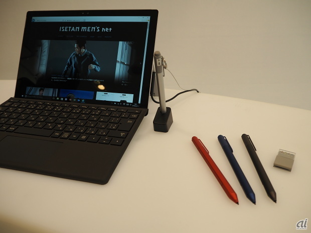 　Surface Pro 4のペン先のバリエーションも用意されており、自由に試せる。