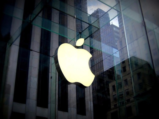 アップル第2四半期決算、「iPhone」販売失速で減収-13年ぶり